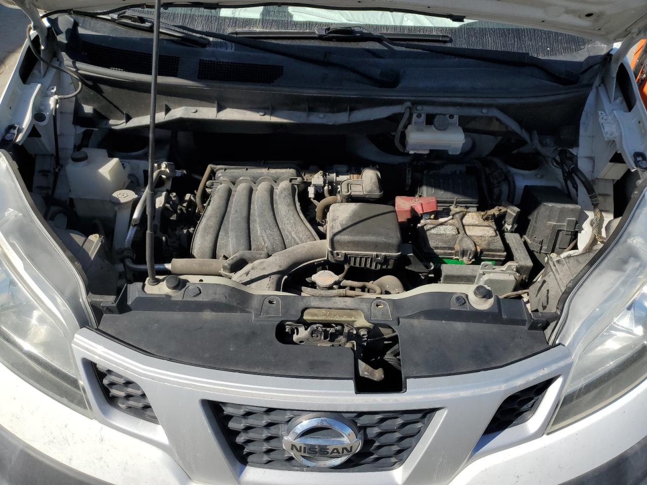 2015 Nissan NV - Image 12
