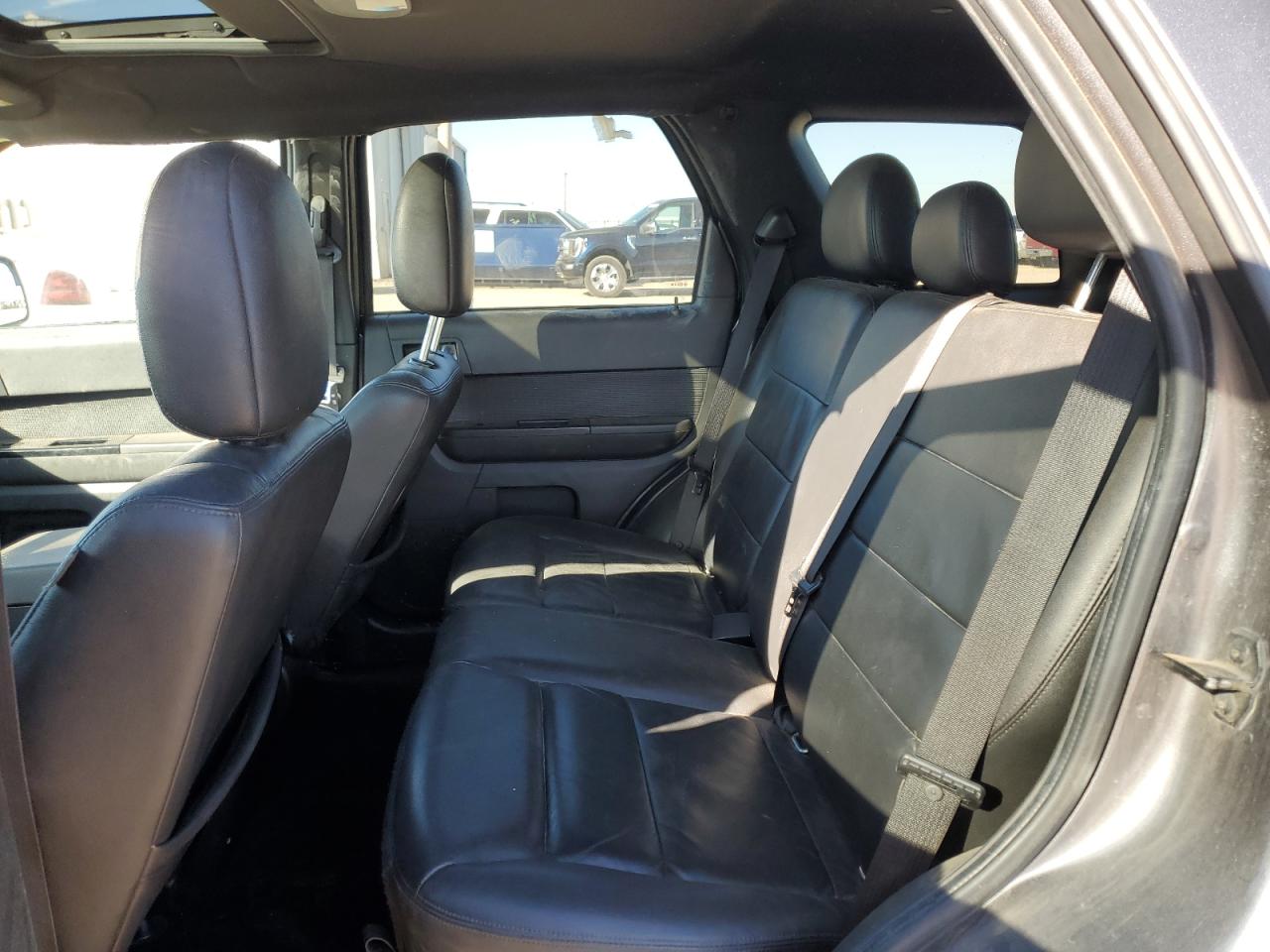 2010 Ford Escape Limited VIN: 1FMCU0EG0AKB35262 Lot: 61082974