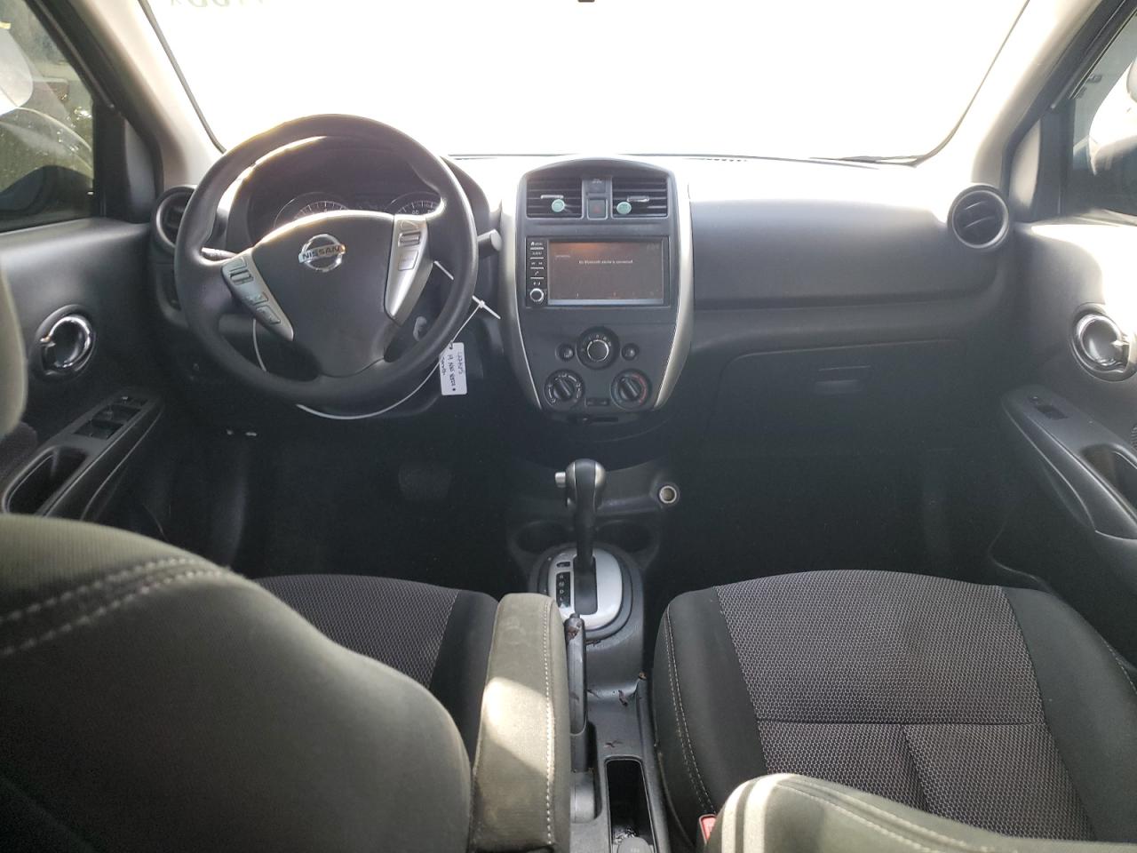 3N1CN7AP5KL879247 2019 Nissan Versa S