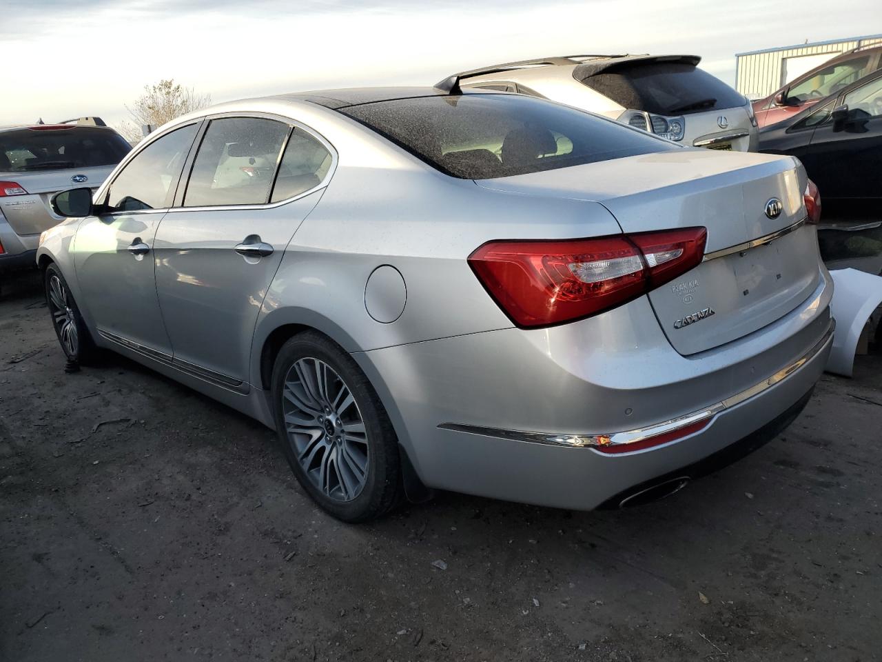 2016 Kia Cadenza Luxury VIN: KNALN4D75G5201139 Lot: 77004103