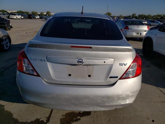  NISSAN VERSA 2013 Szary