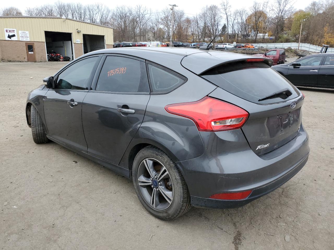 2016 Ford Focus Se VIN: 1FADP3KE8GL281423 Lot: 82388794