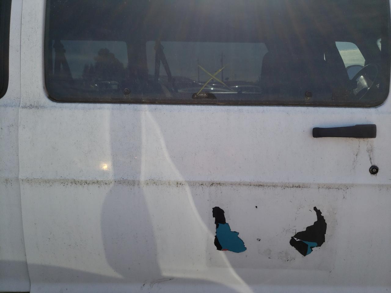 1999 Dodge Ram Wagon B3500 VIN: 2B5WB35Z4XK518451 Lot: 73903083