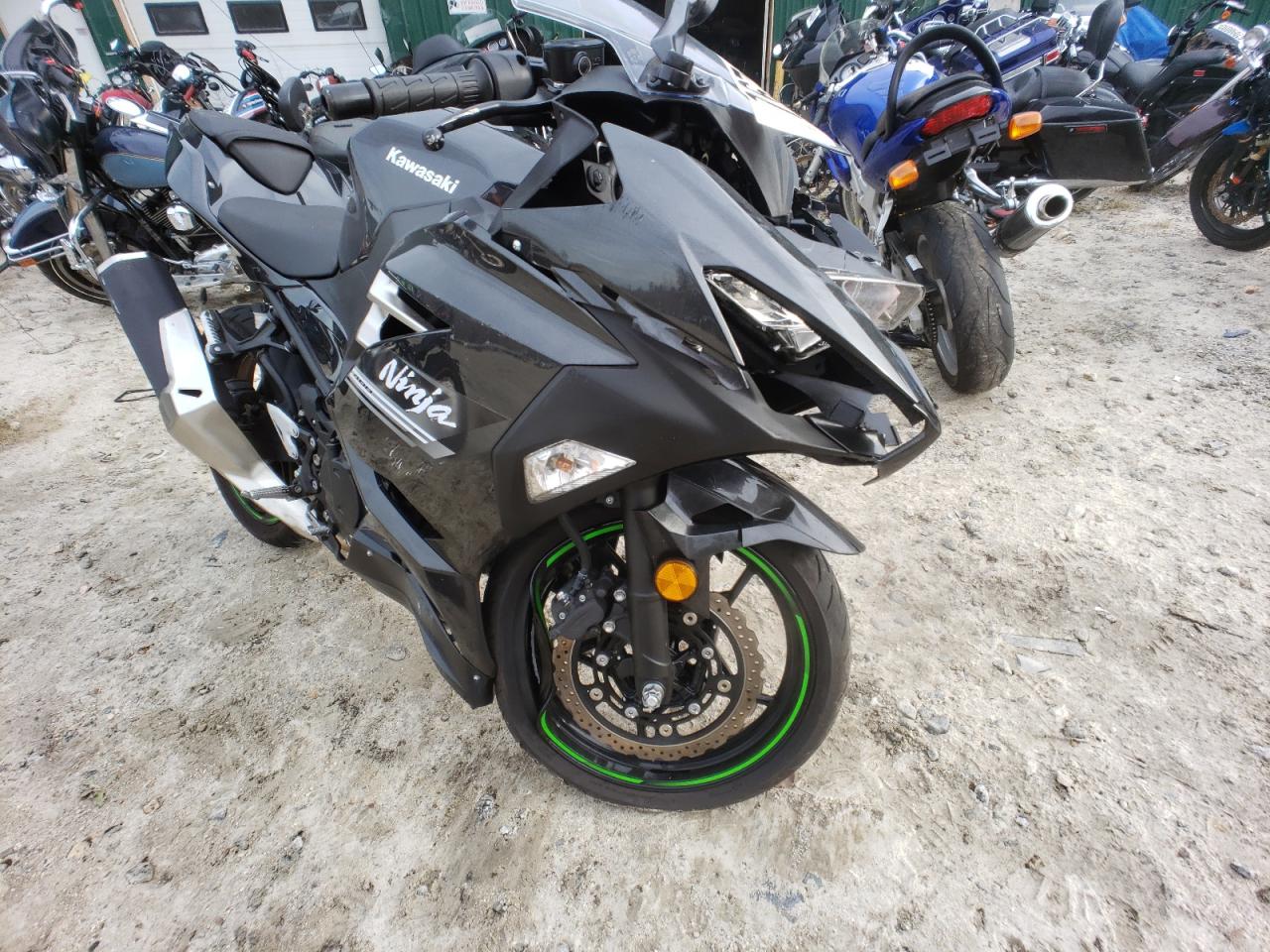 2022 Kawasaki Ex400 VIN: JKAEXKH10NDAF4384 Lot: 76748353