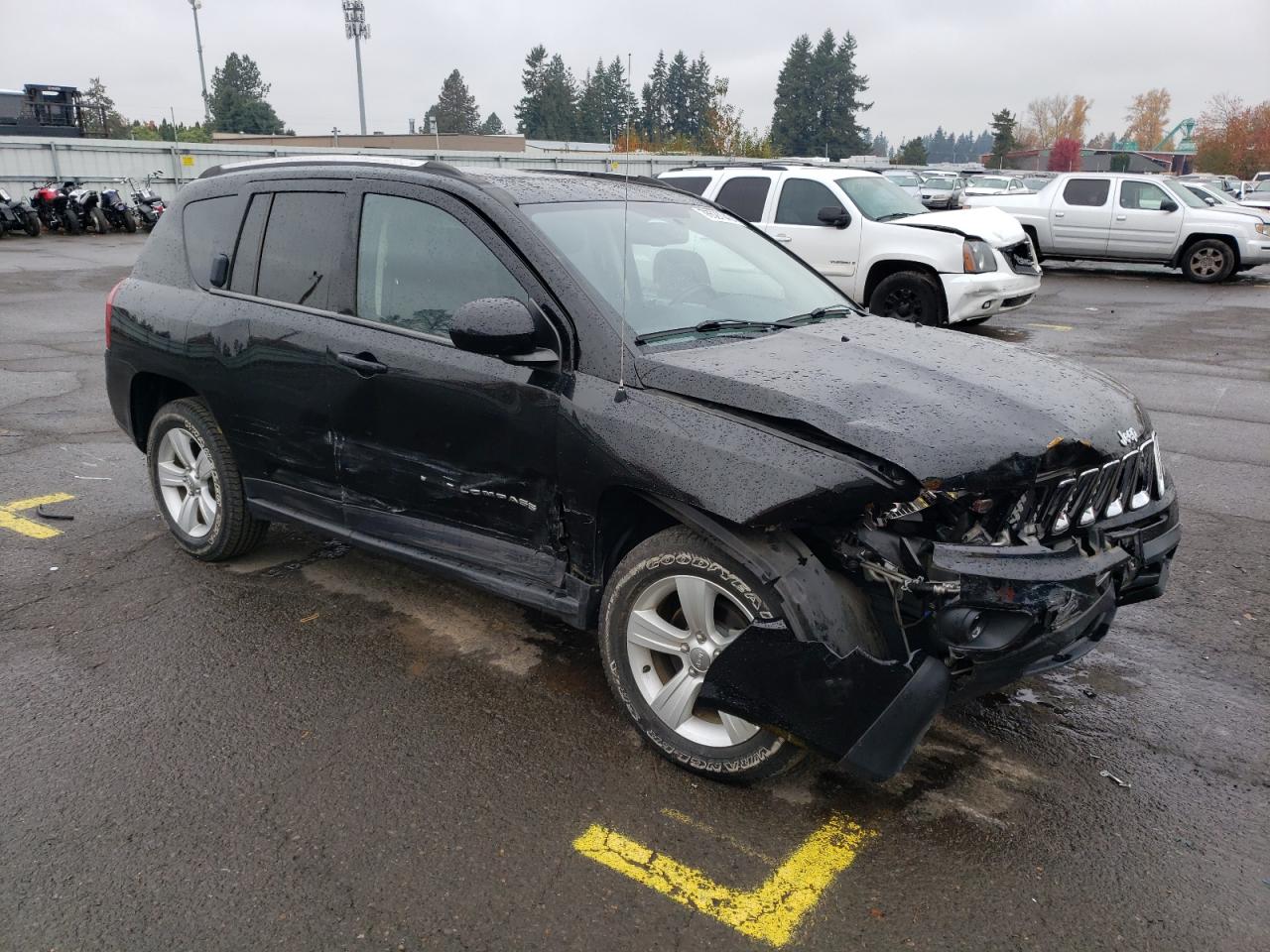 2014 Jeep Compass Latitude VIN: 1C4NJDEB4ED500571 Lot: 76527043