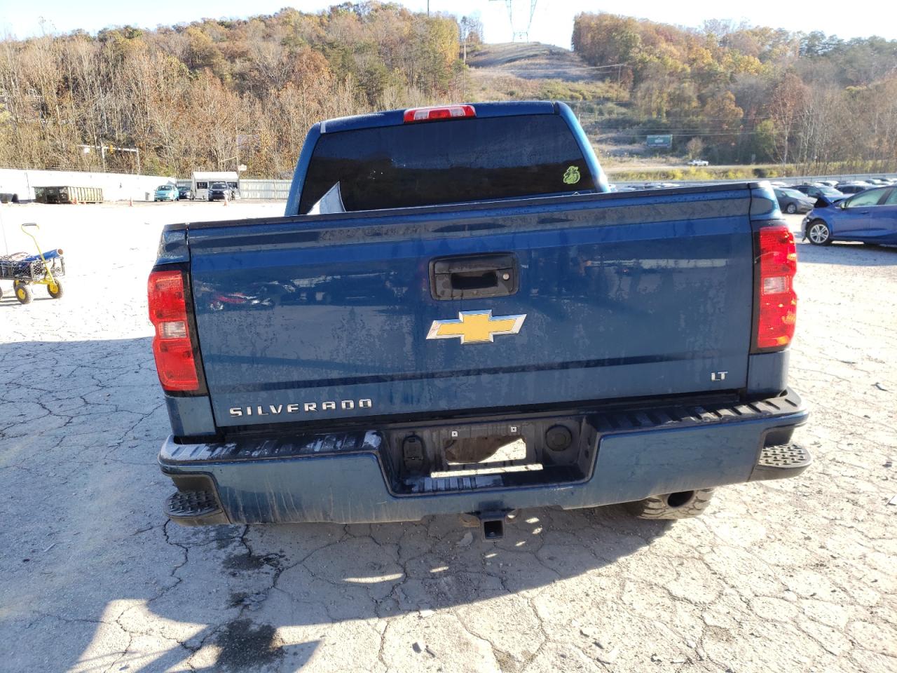 3GCUKREC6HG250871 2017 Chevrolet Silverado K1500 Lt