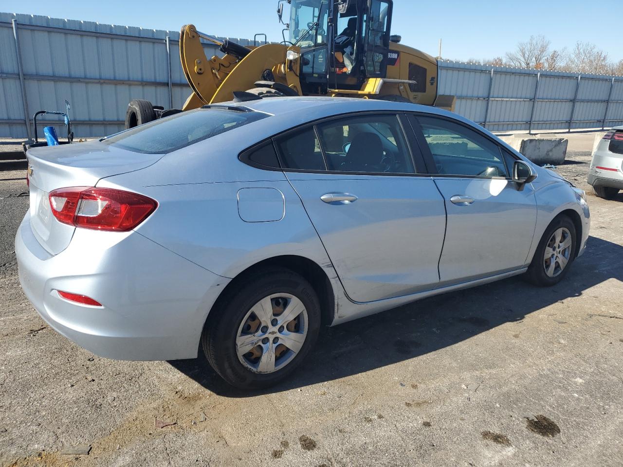 2018 Chevrolet Cruze Ls VIN: 1G1BC5SM7J7149388 Lot: 76161323