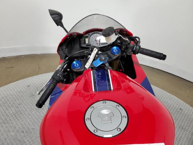  HONDA CBR CYCLE 2023 Красный