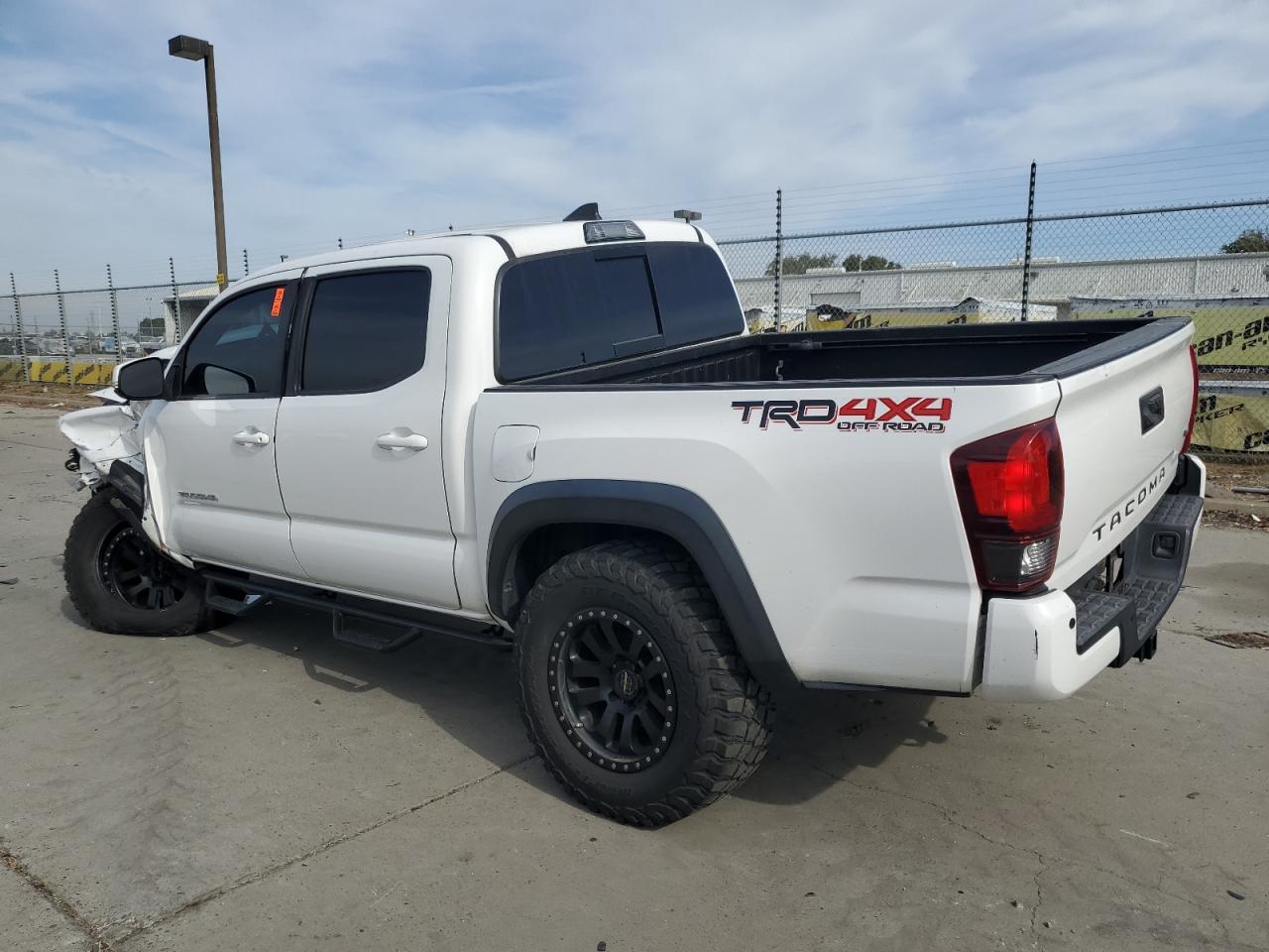 2019 Toyota Tacoma Double Cab VIN: 3TMCZ5AN9KM203267 Lot: 74383793