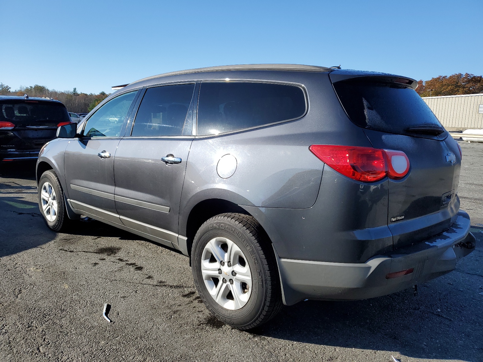 2012 Chevrolet Traverse Ls vin: 1GNKREED3CJ402950