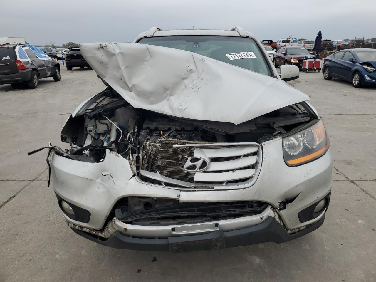 2011 Hyundai Santa Fe - Image 5
