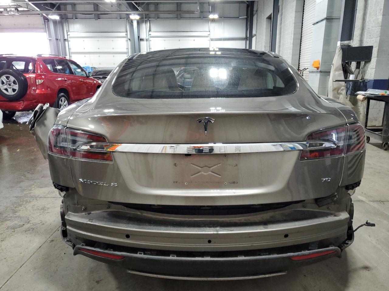 2015 Tesla Model S 70 VIN: 5YJSA1S12FF100371 Lot: 73307933