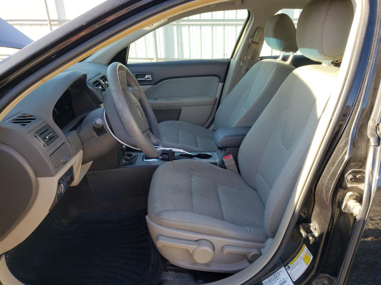 2012 Ford Fusion S VIN: 3FAHP0GA5CR443753 Lot: 76141363