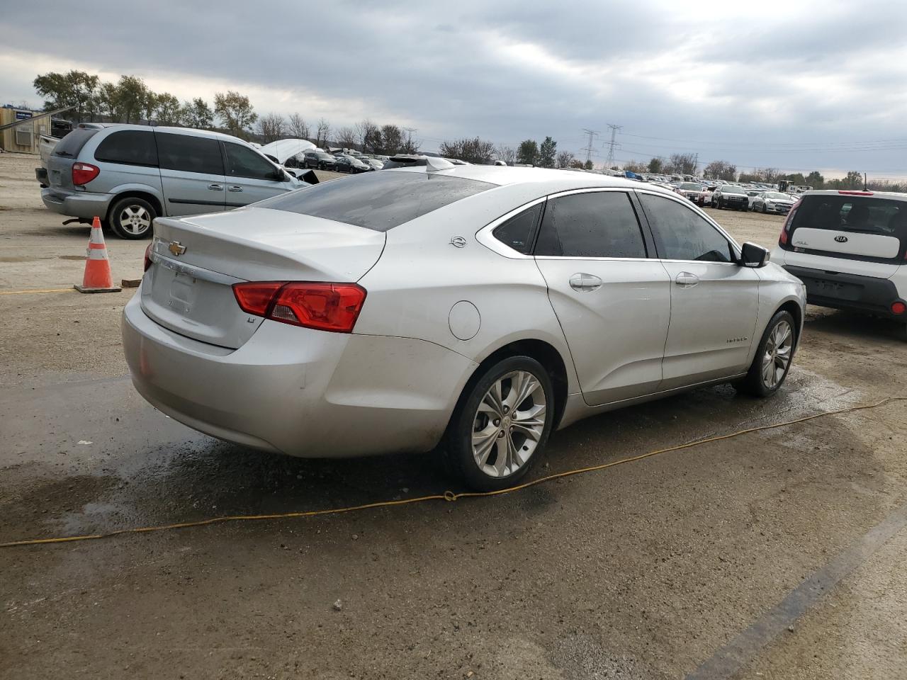 2G1125S38F9107341 2015 Chevrolet Impala Lt