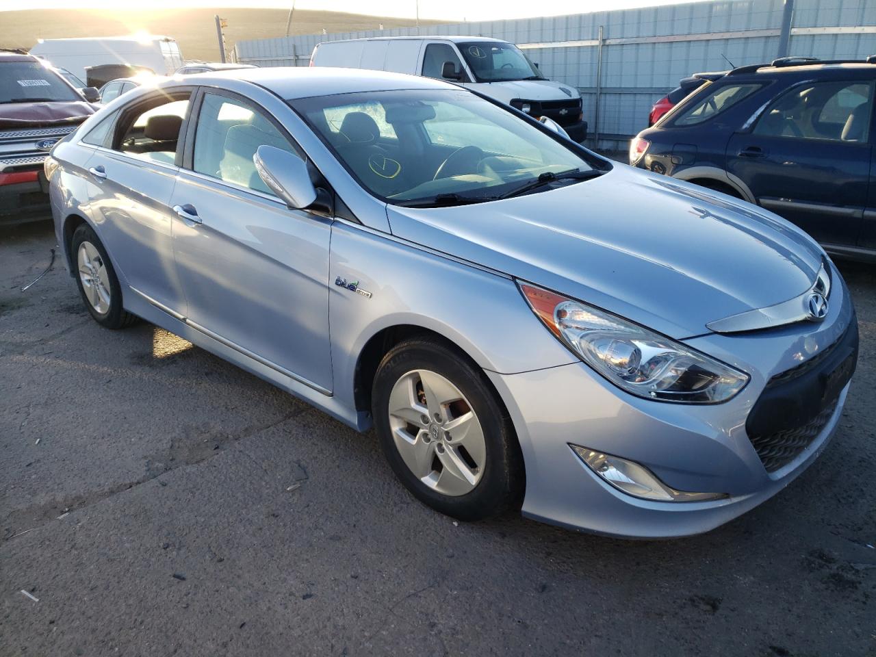 2012 Hyundai Sonata Hybrid VIN: KMHEC4A49CA042859 Lot: 76391063