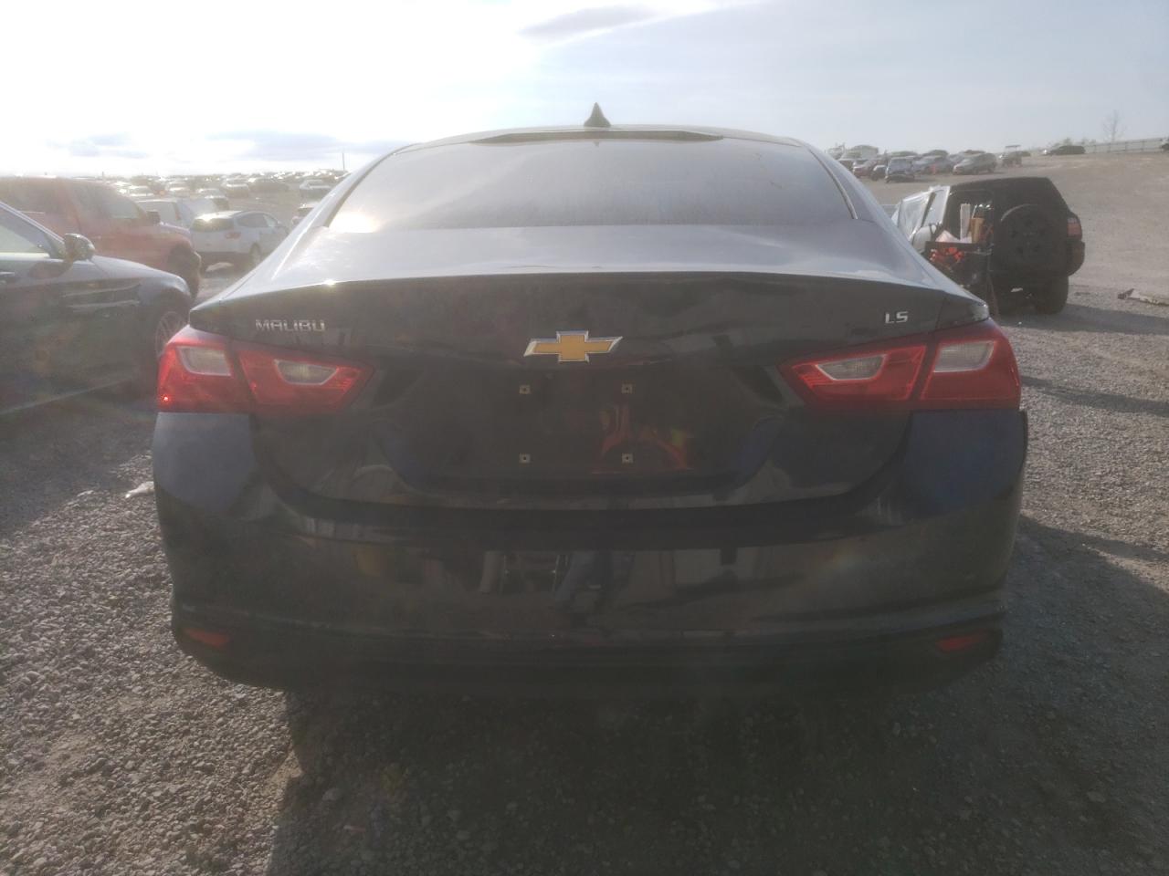 2016 Chevrolet Malibu - Image 6