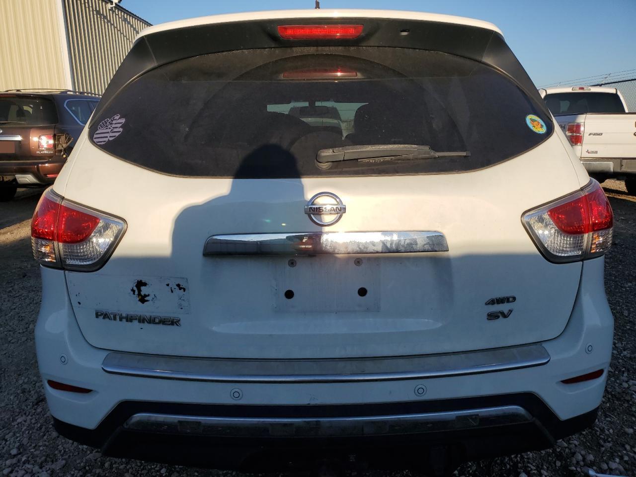 2015 Nissan Pathfinder S VIN: 5N1AR2MMXFC647611 Lot: 77528433