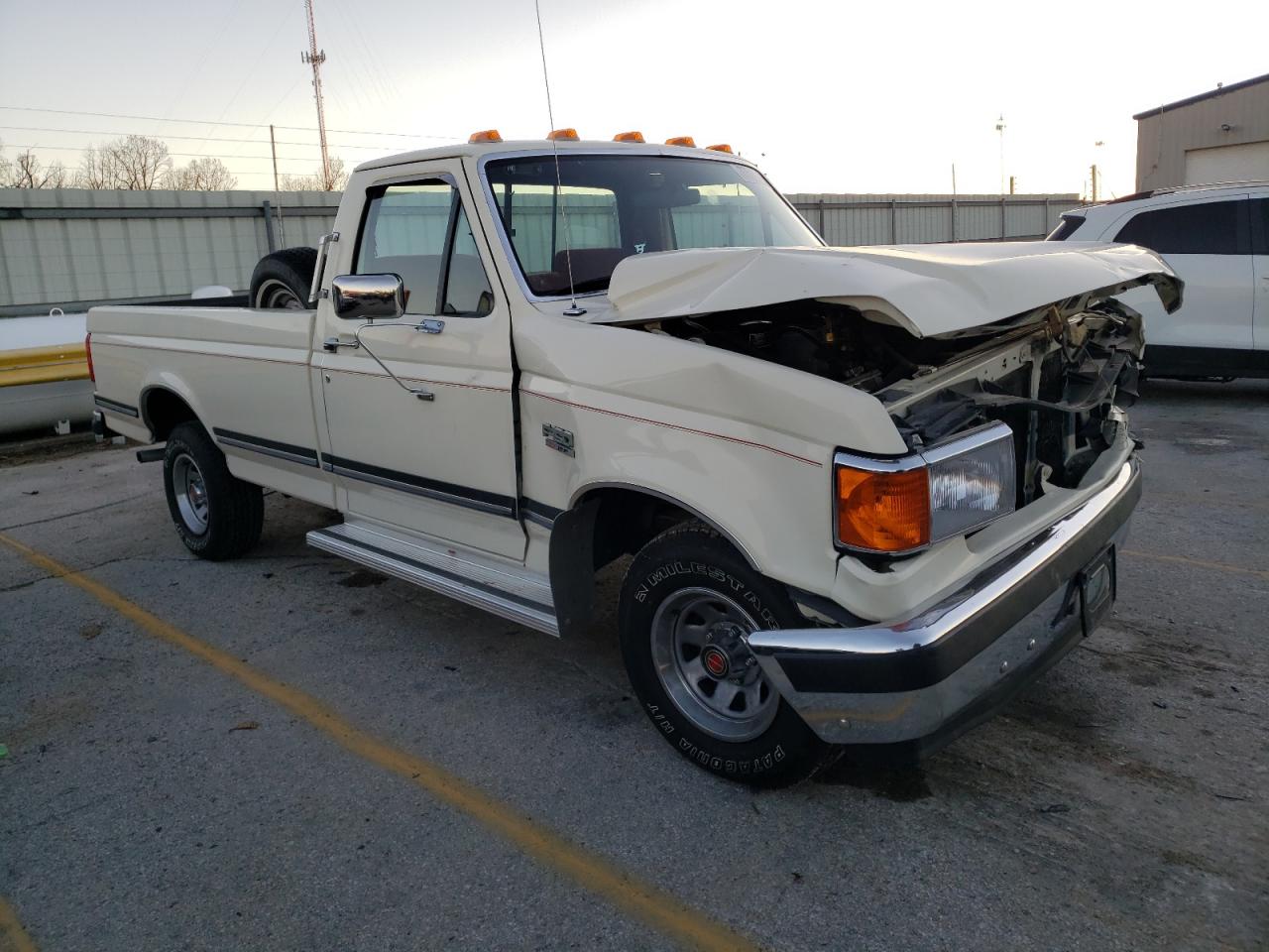 1990 Ford F-150 - Image 4