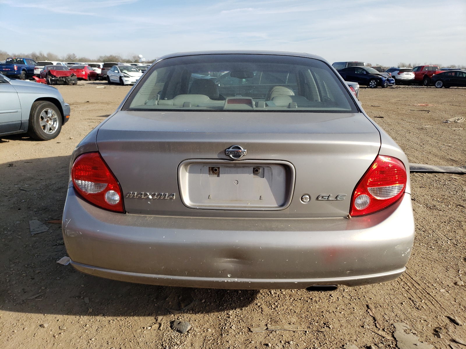 JN1CA31A51T302583 2001 Nissan Maxima Gxe