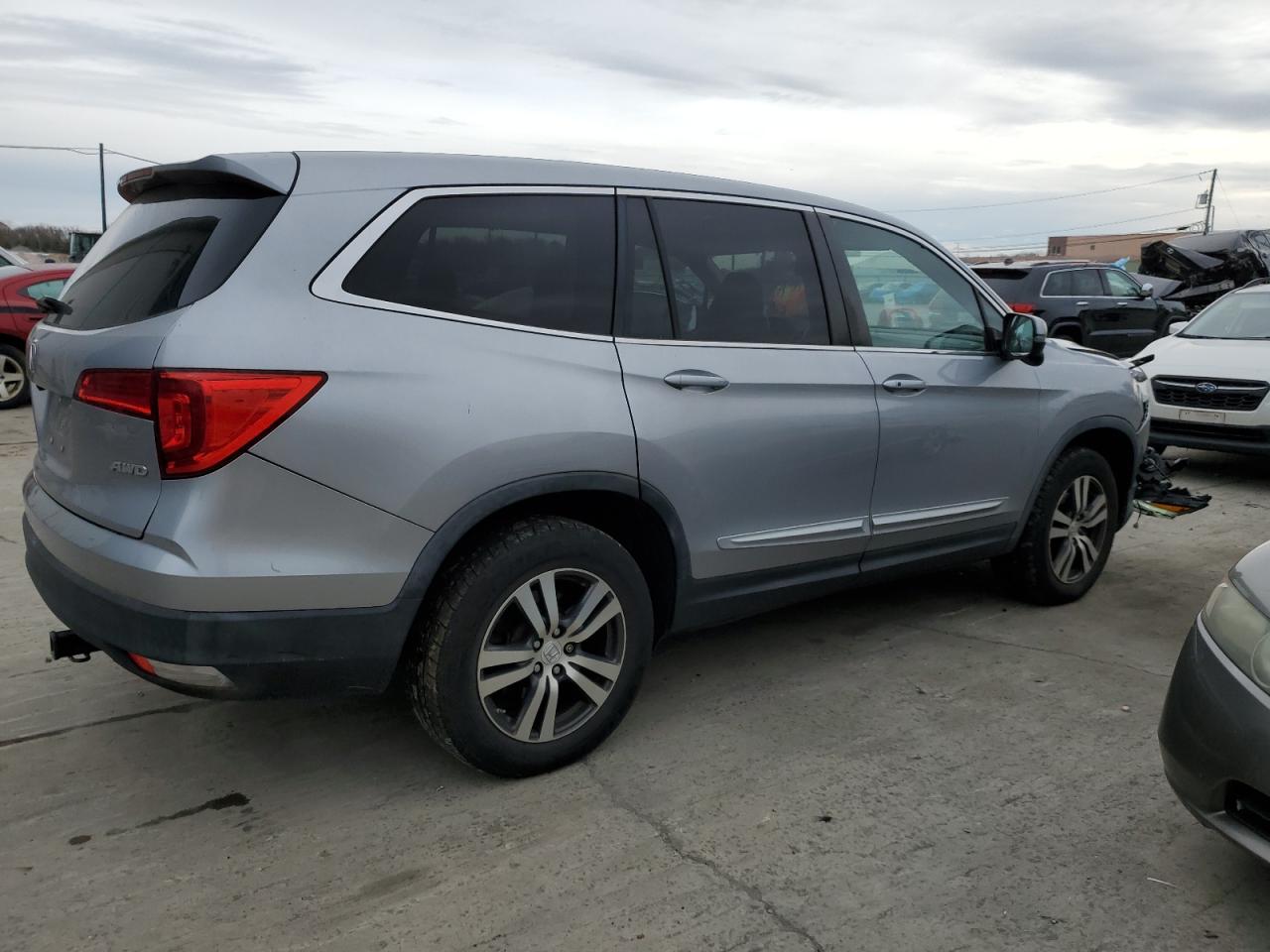 2016 Honda Pilot Exl VIN: 5FNYF6H53GB107589 Lot: 76683173