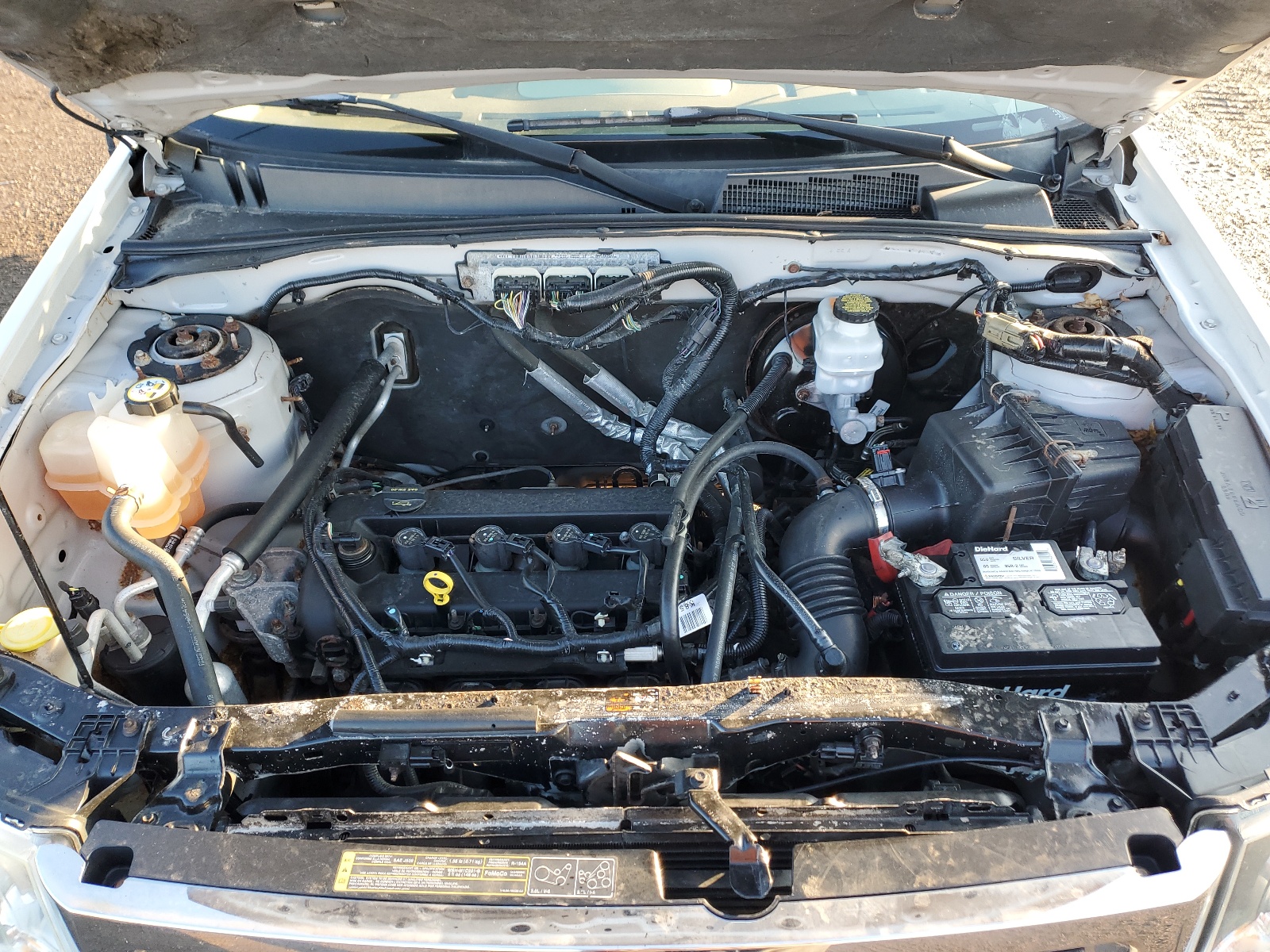 1FMCU0D75AKA54212 2010 Ford Escape Xlt