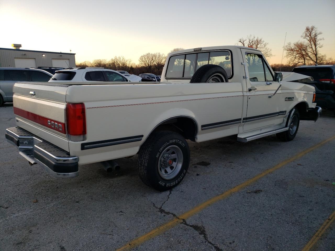 1990 Ford F-150 - Image 3