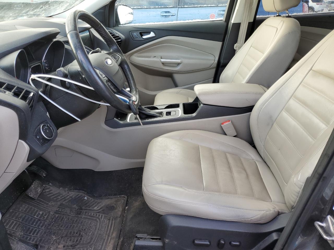 2017 Ford Escape Se VIN: 1FMCU9GDXHUC15691 Lot: 72815723