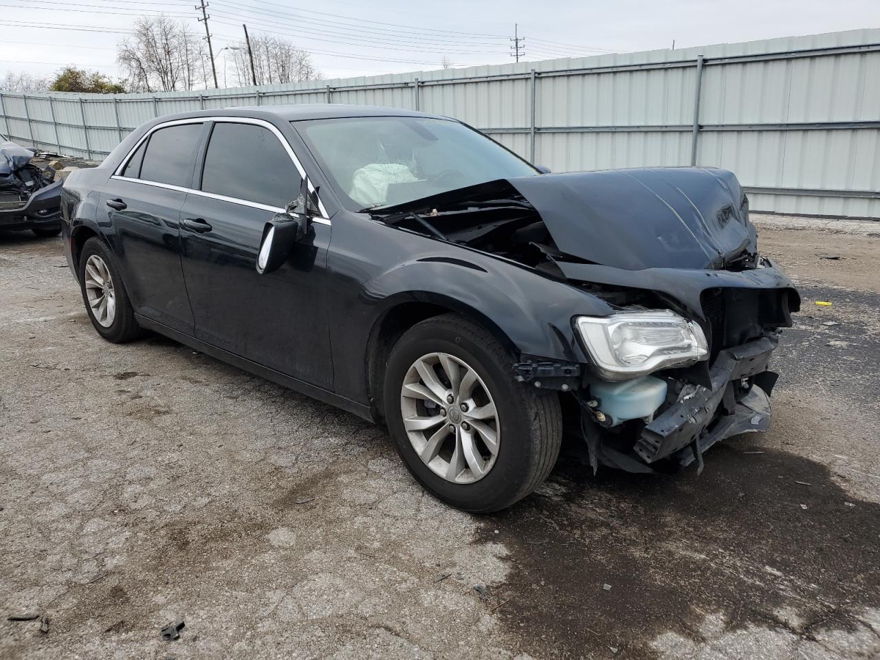 2015 Chrysler 300 Limited VIN: 2C3CCAAG5FH813980 Lot: 77483193