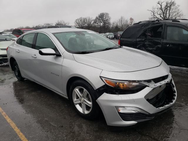  CHEVROLET MALIBU 2019 Серебристый