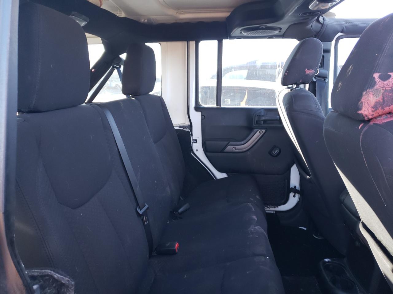 2013 Jeep Wrangler - Image 10