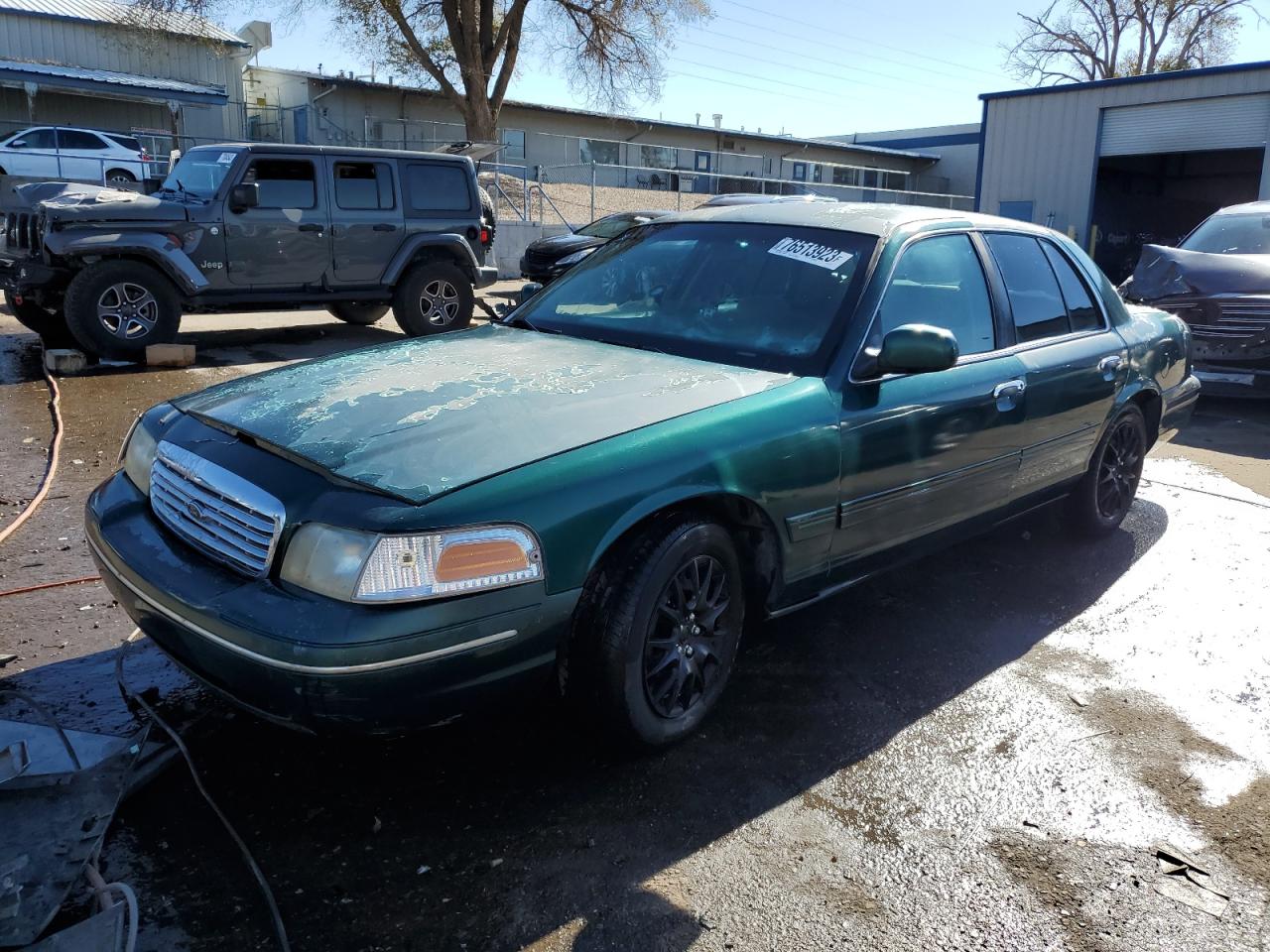 2000 Ford Crown Victoria zu verkaufen in Albuquerque, NM - Mechanical