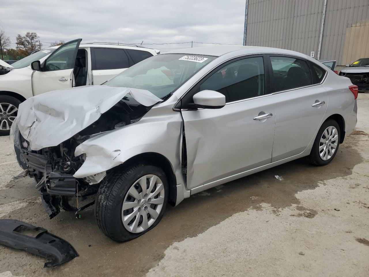 3N1AB7AP1KY425810 2019 Nissan Sentra S