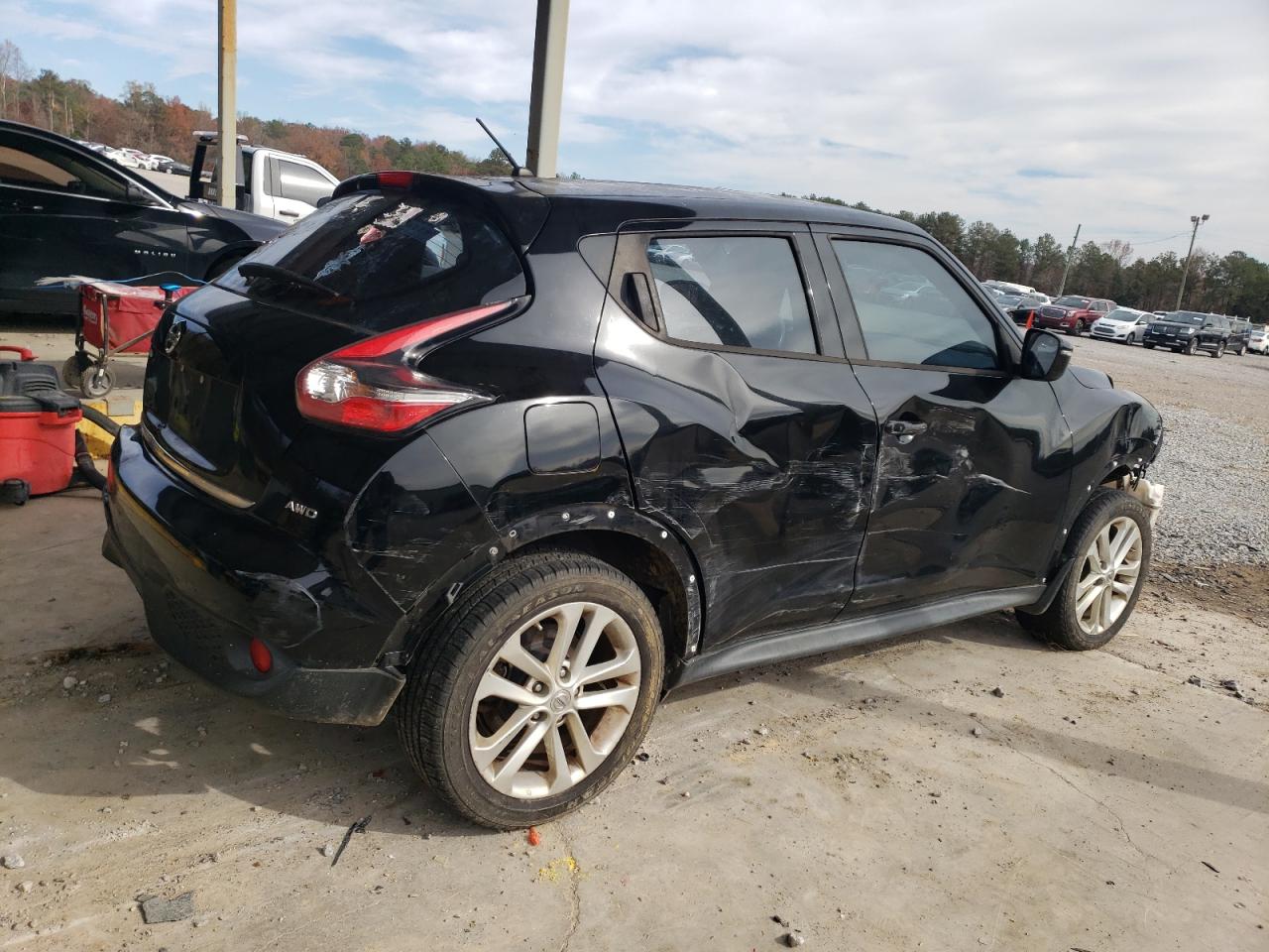 2015 Nissan Juke S VIN: JN8AF5MV3FT563965 Lot: 76052413