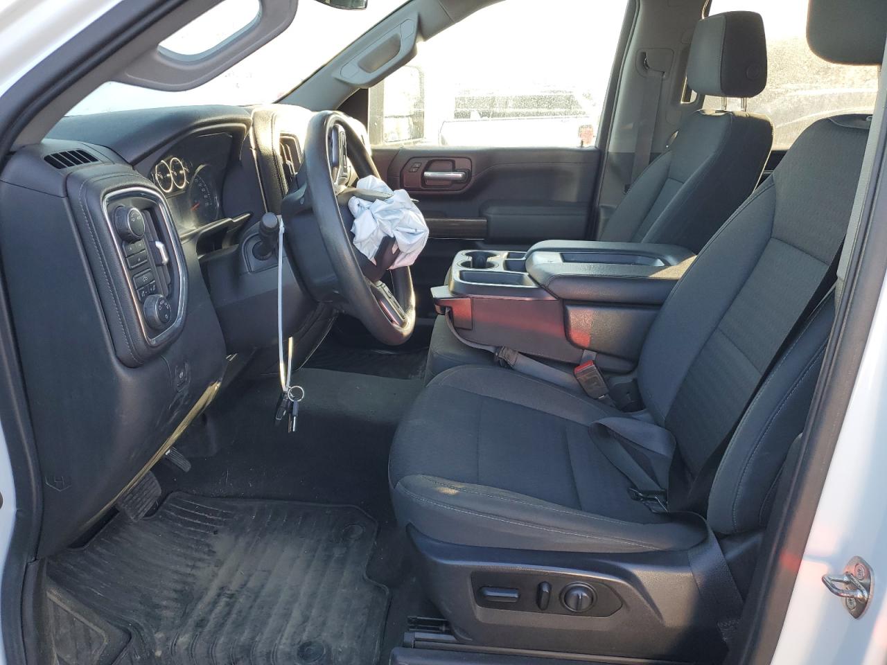 2021 Chevrolet Silverado - Image 7