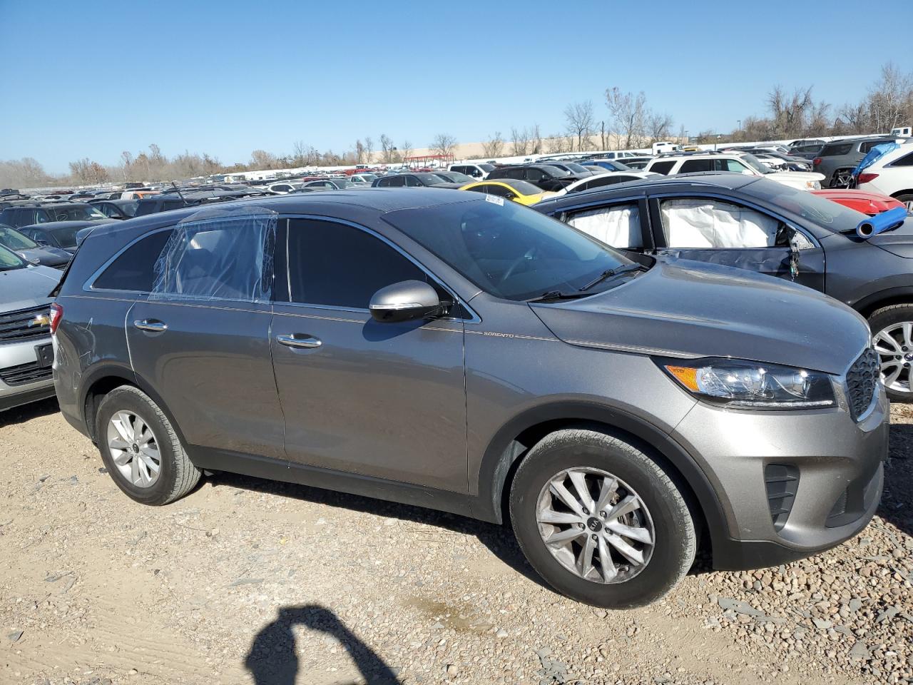 2019 Kia Sorento L VIN: 5XYPG4A34KG547005 Lot: 76169253