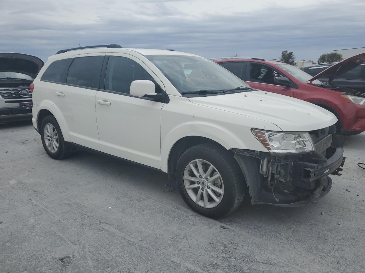 3C4PDDBG5JT278630 2018 Dodge Journey Sxt