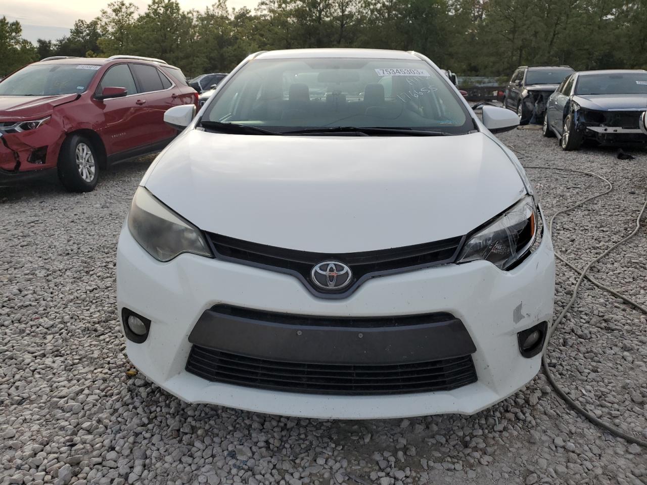 2015 Toyota Corolla L VIN: 5YFBURHE9FP196679 Lot: 75345303