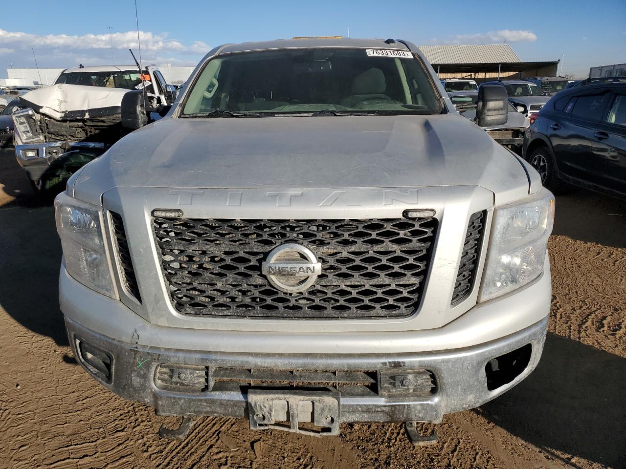 1N6AA1F40KN523314 2019 Nissan Titan Xd Sl