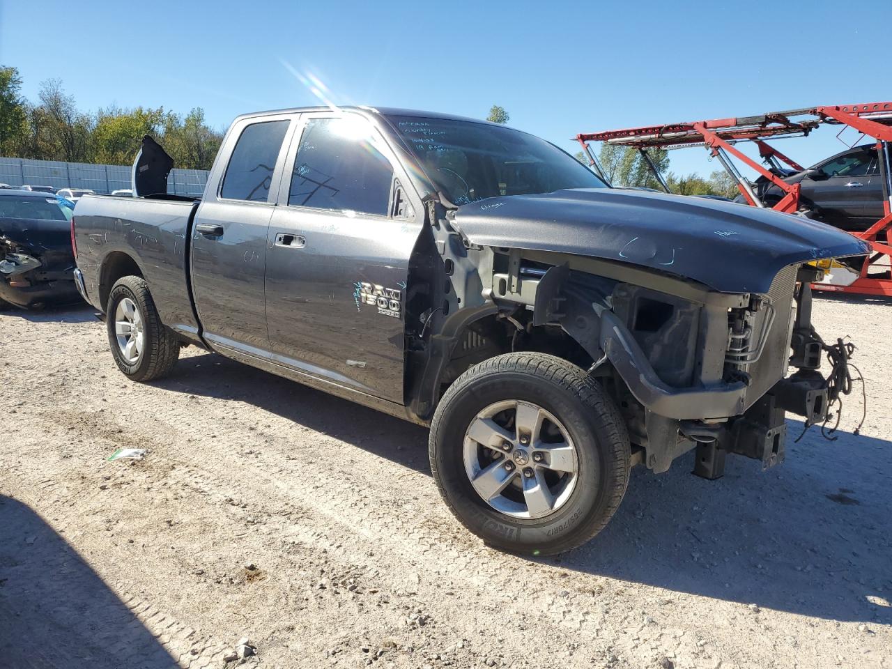 1C6RR6FG8KS598468 2019 Ram 1500 Classic Tradesman