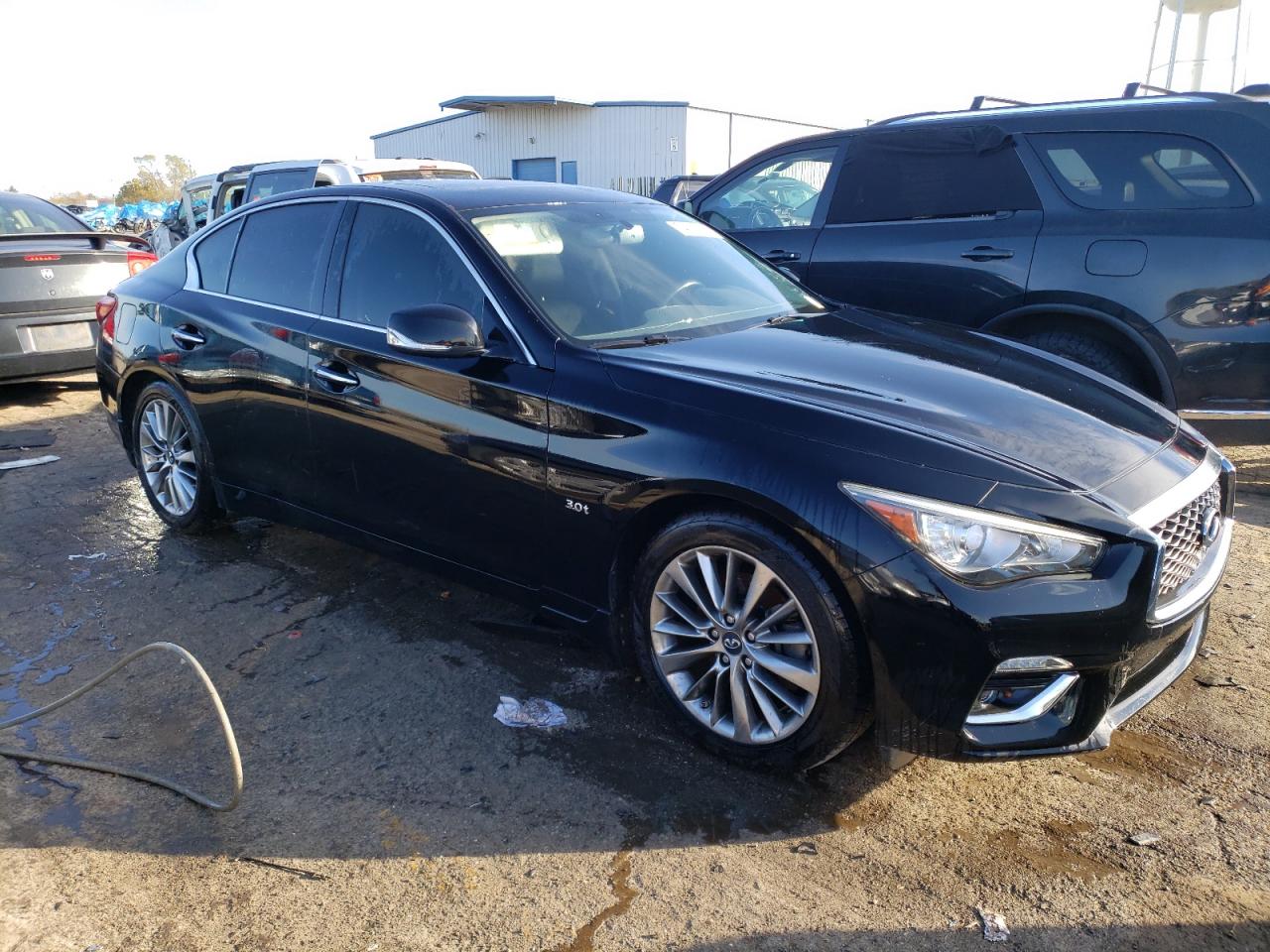 2018 Infiniti Q50 Luxe VIN: JN1EV7AR1JM431506 Lot: 74105333