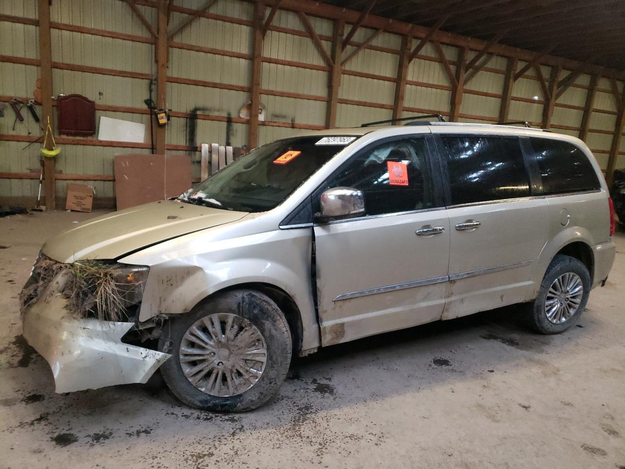 2A4RR6DG0BR676295 2011 Chrysler Town & Country Limited