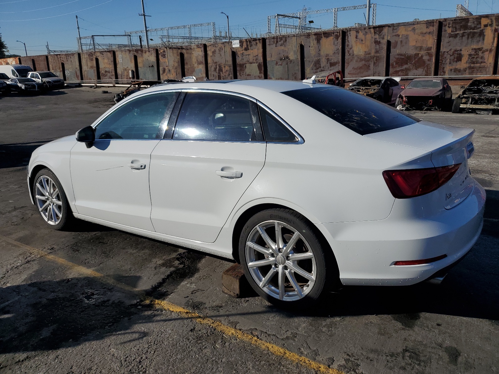 2015 Audi A3 Premium vin: WAUBFGFF6F1129341