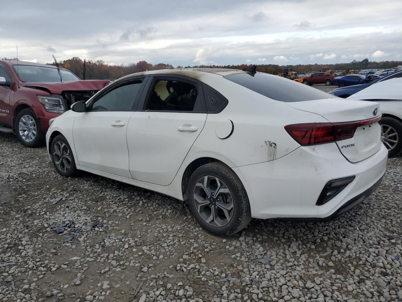 2019 Kia Forte - Image 2