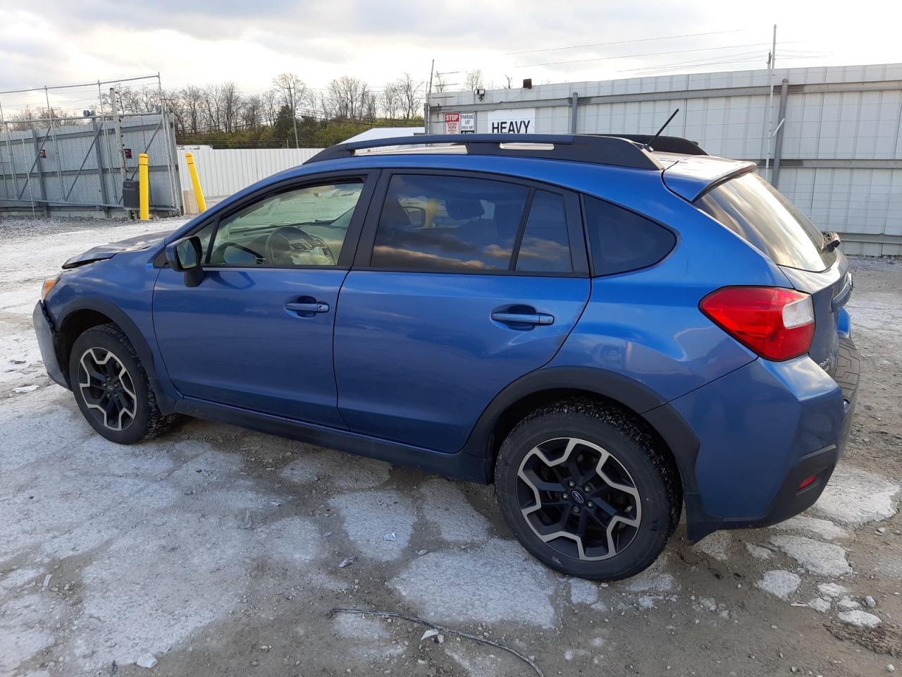 JF2GPABC4H8271844 2017 Subaru Crosstrek Premium