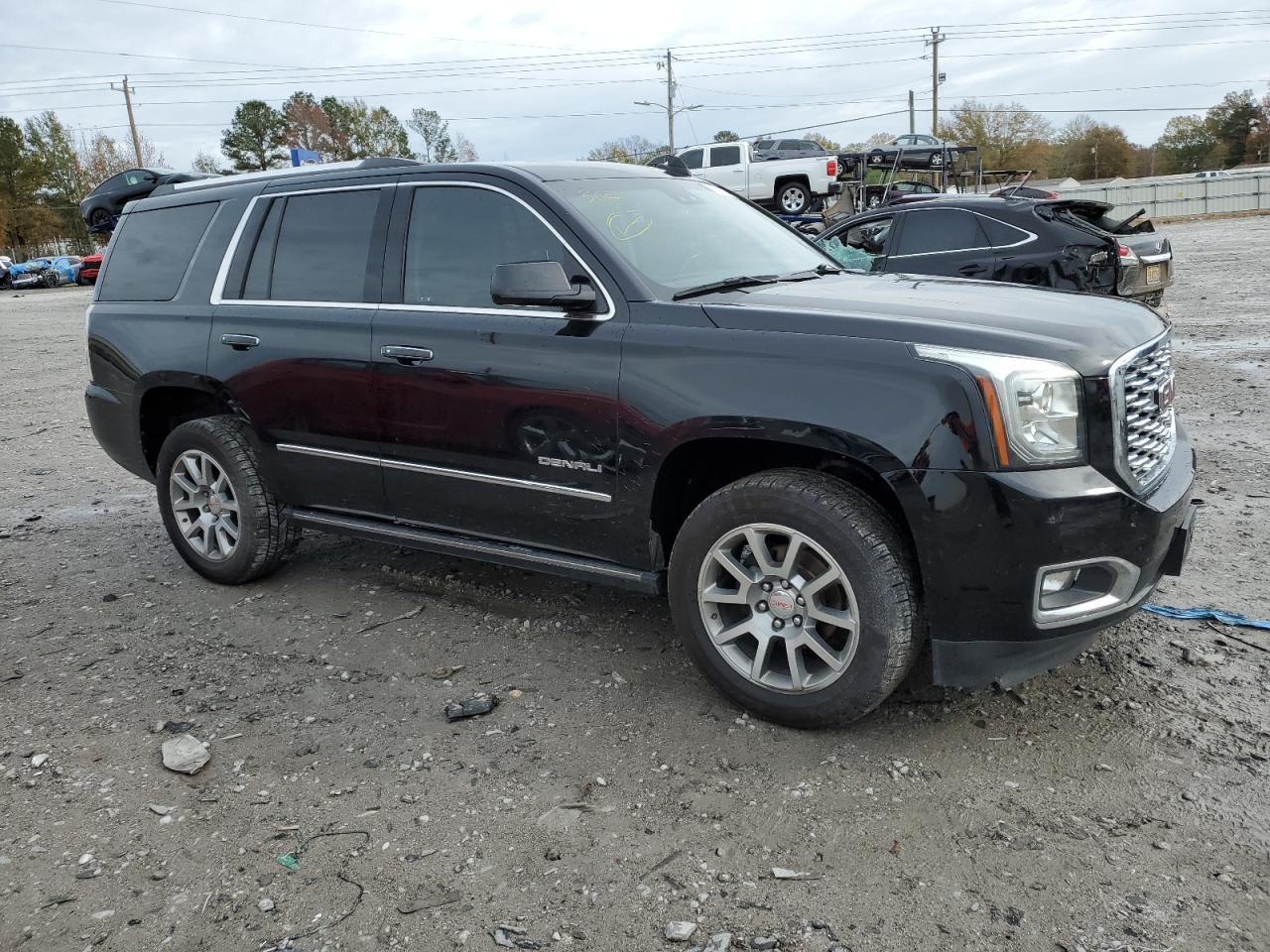 2019 GMC Yukon Denali VIN: 1GKS2CKJXLR117258 Lot: 76677203