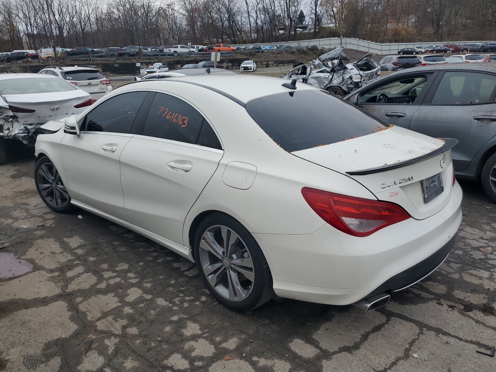 WDDSJ4EB8EN063242 2014 Mercedes-Benz Cla 250