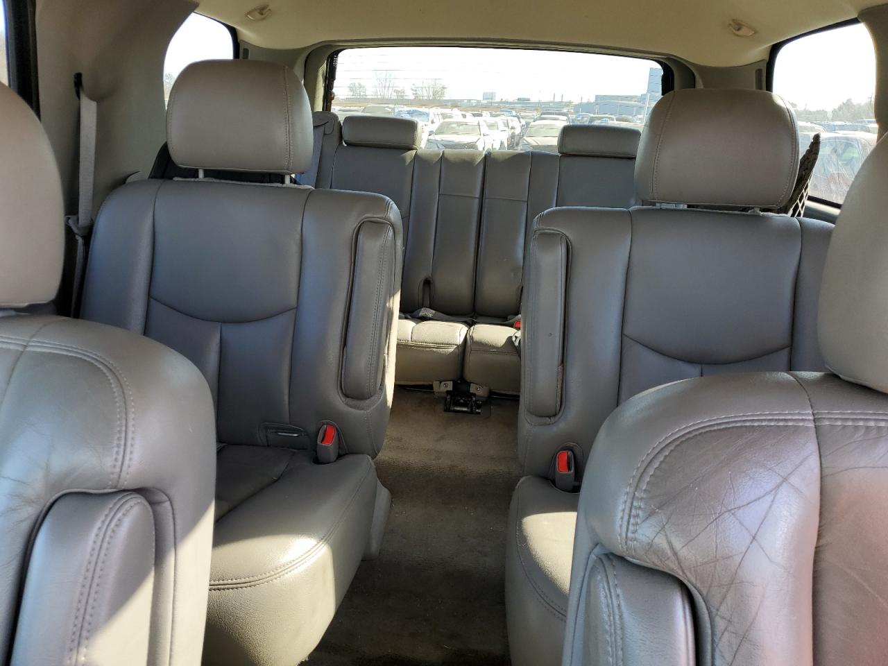 2004 Chevrolet Tahoe K1500 VIN: 1GNEK13Z04R294489 Lot: 75567933