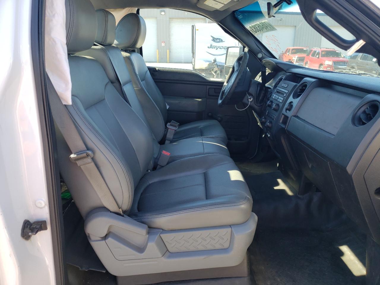 2014 Ford F150 VIN: 1FTMF1CM5EKF77719 Lot: 74646383