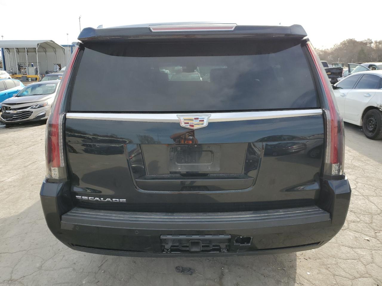 1GYS4KKJXJR159887 2018 Cadillac Escalade Esv Platinum