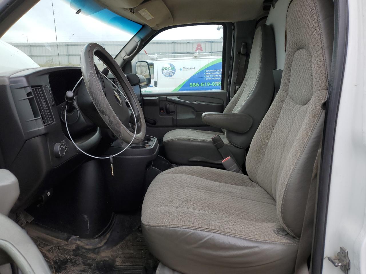 2010 Chevrolet Express G2500 VIN: 1GCZGFBAXA1174522 Lot: 77082743